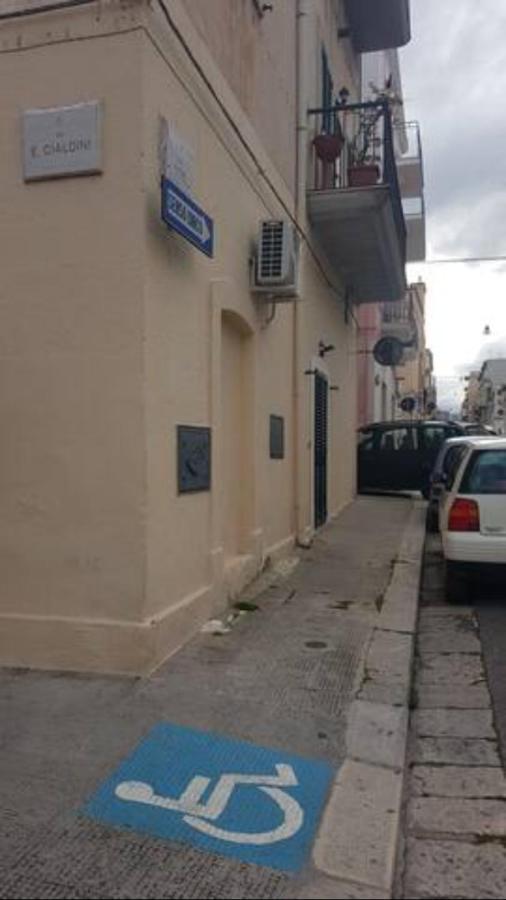 Cuore Di Puglia - Heart Of Apulia - Via Luigi Indelli 48 - Monopoli Lejlighed Eksteriør billede